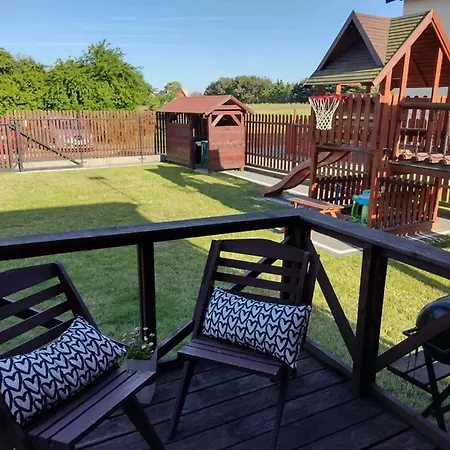 Holiday home Drewniane Nad Morzem W Stegnie